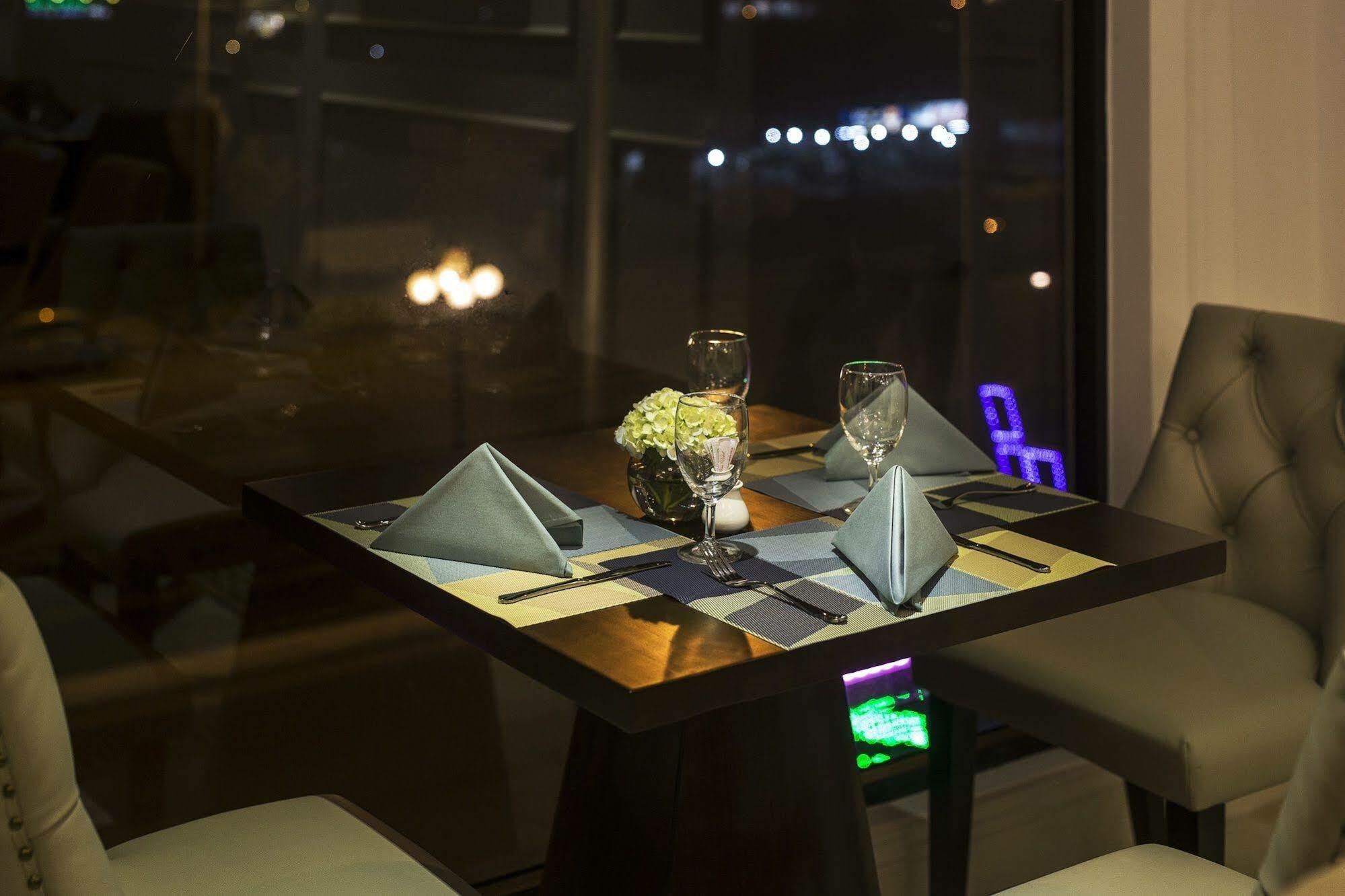 Adaline Hotel And Suite Ντα Νανγκ Εξωτερικό φωτογραφία