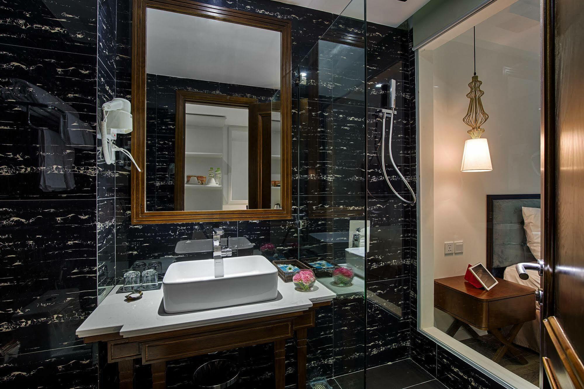 Adaline Hotel And Suite Ντα Νανγκ Εξωτερικό φωτογραφία