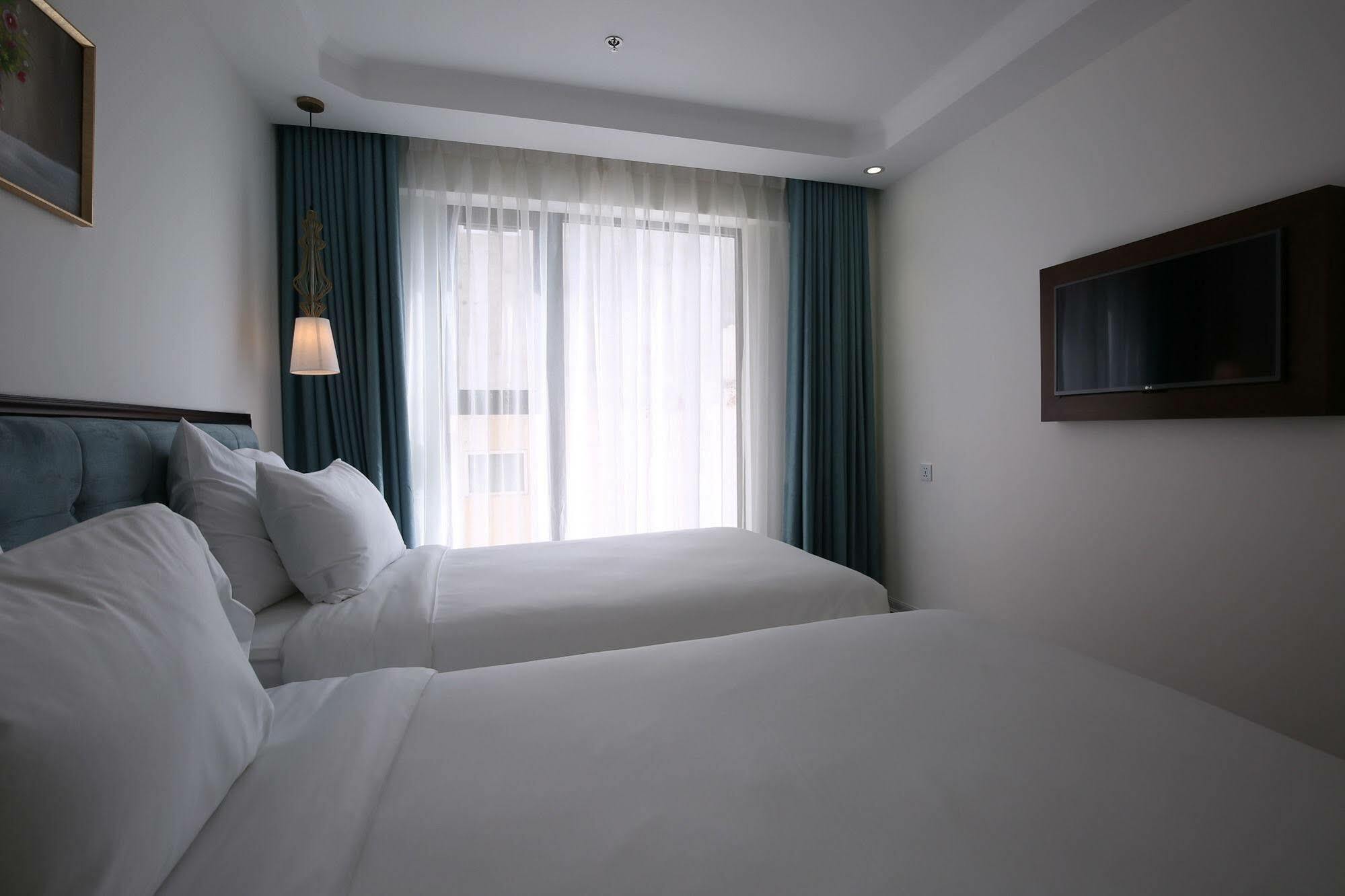 Adaline Hotel And Suite Ντα Νανγκ Εξωτερικό φωτογραφία