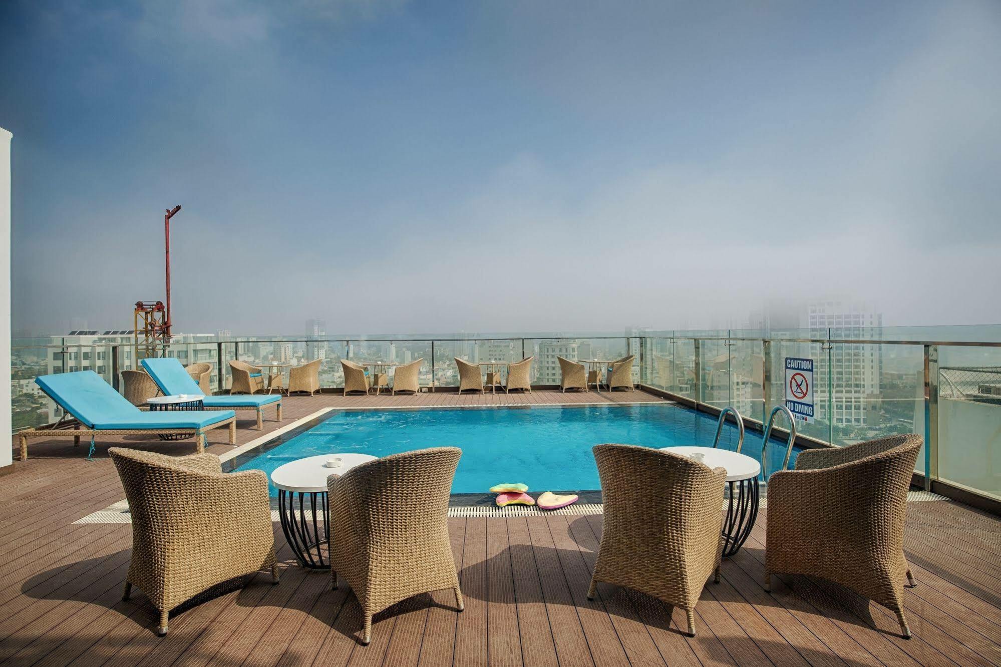 Adaline Hotel And Suite Ντα Νανγκ Εξωτερικό φωτογραφία