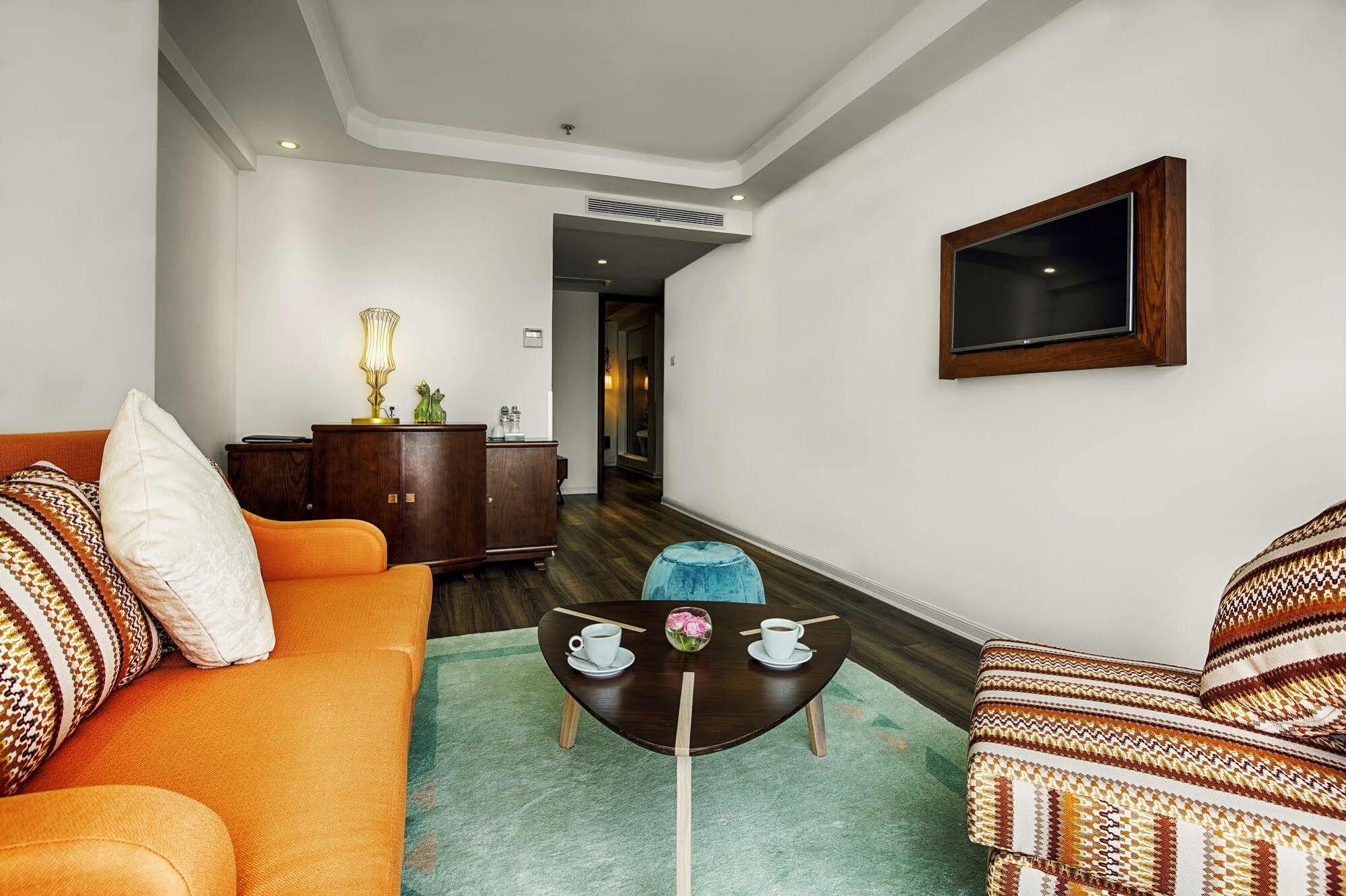 Adaline Hotel And Suite Ντα Νανγκ Εξωτερικό φωτογραφία